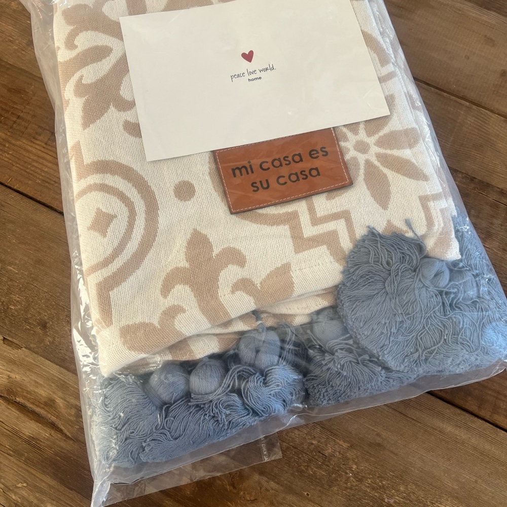 Peace Love World Home: Jacquard Throw with Tassels